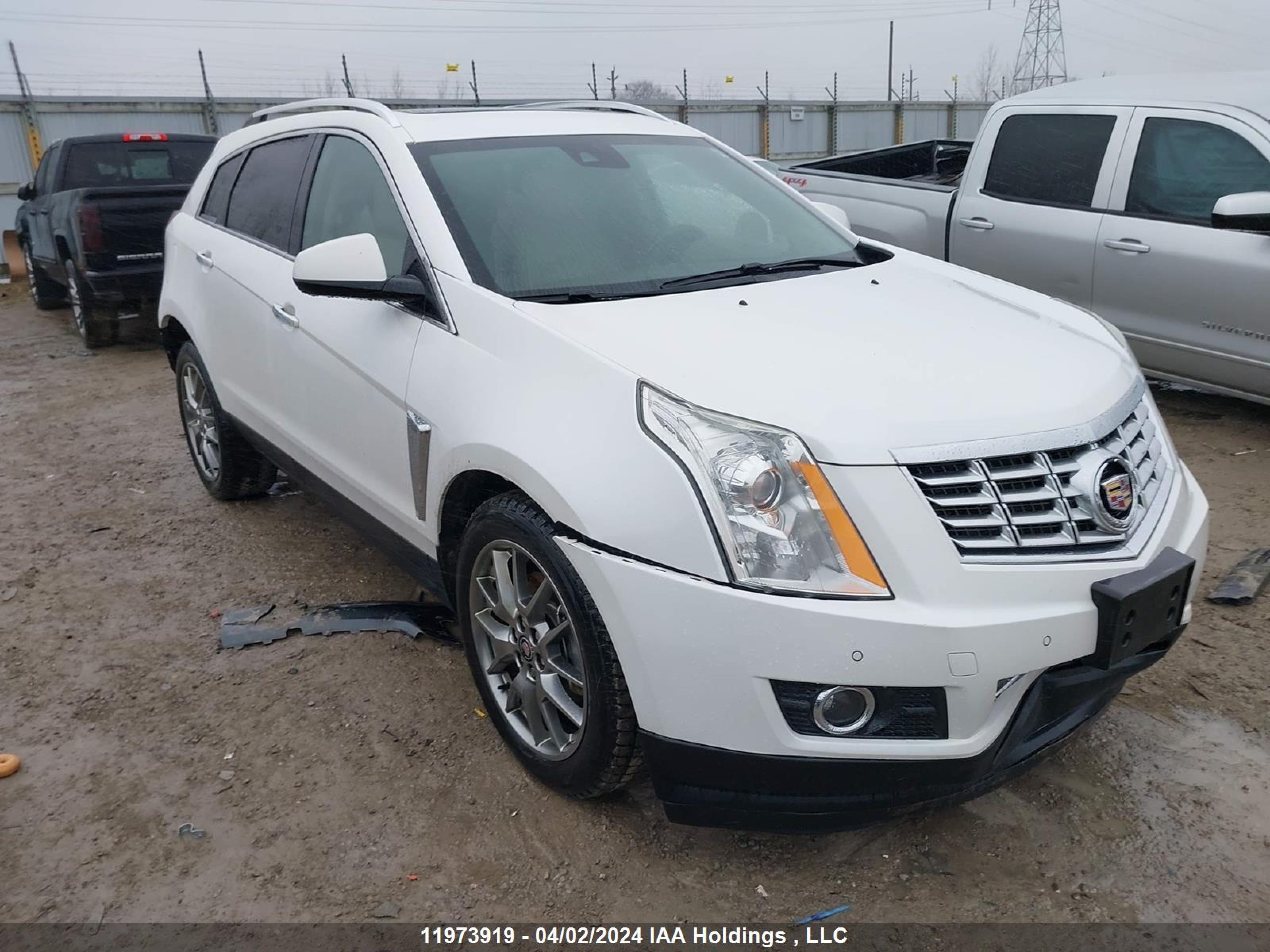 CADILLAC SRX 2015 3gyfnge32fs580824