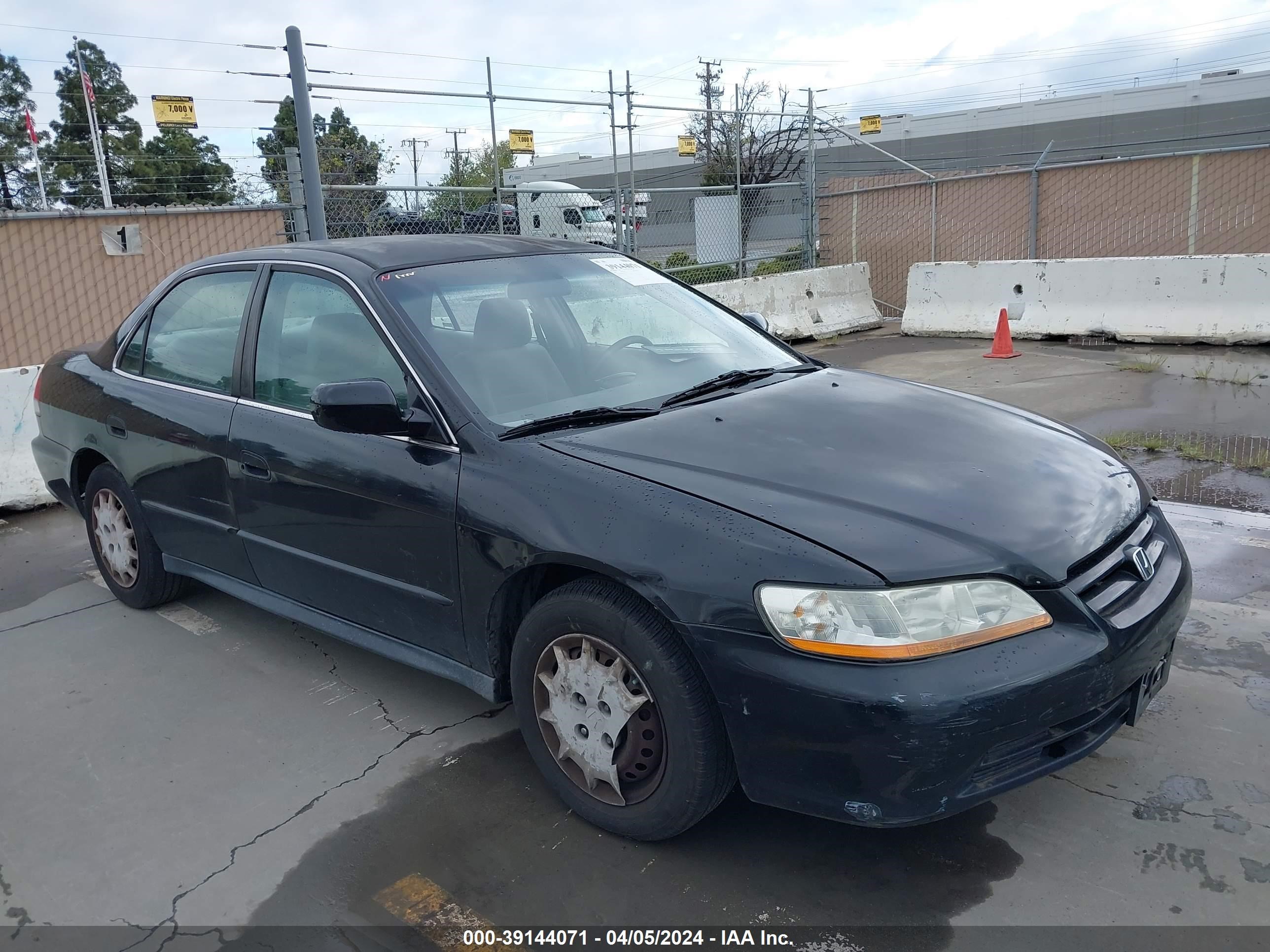 HONDA ACCORD 2001 3hgcg66581g711233