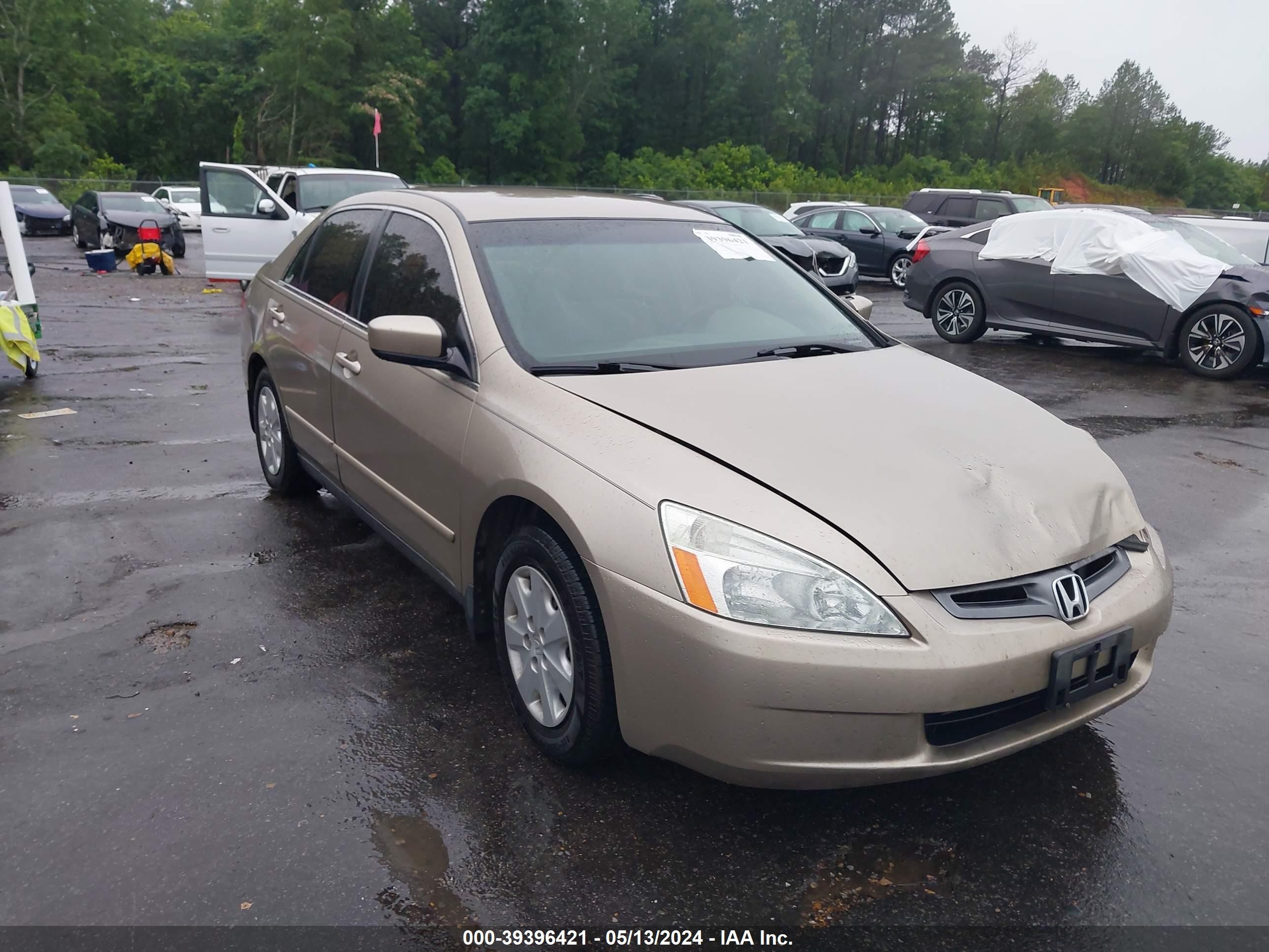 HONDA ACCORD 2004 3hgcm56324g708088