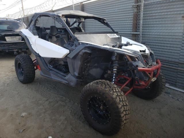 CAN-AM MAVERICK X 2017 3jbvdaw20hk001231