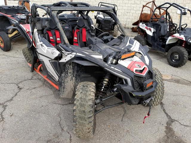 CAN-AM MAVERICK X 2018 3jbvgay43jk000330