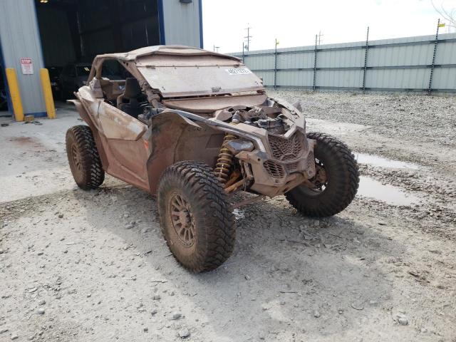 CAN-AM MAVERICK X 2018 3jbvgay49jk001398