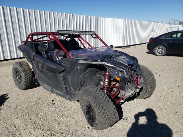 CAN-AM MAVERICK X 2018 3jbvpay47jk000315