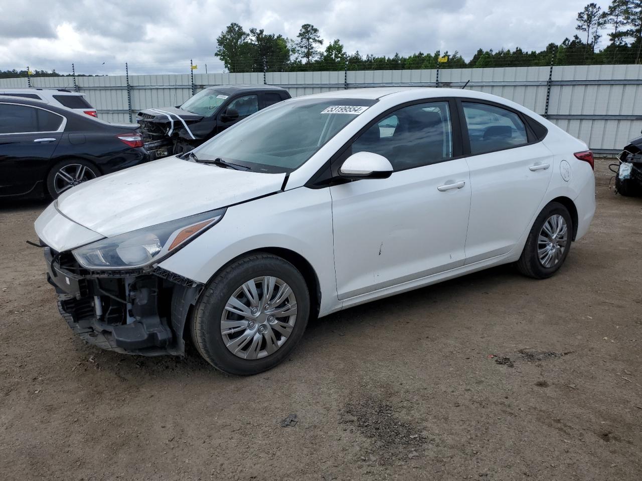 HYUNDAI ACCENT 2018 3kpc24a36je016428