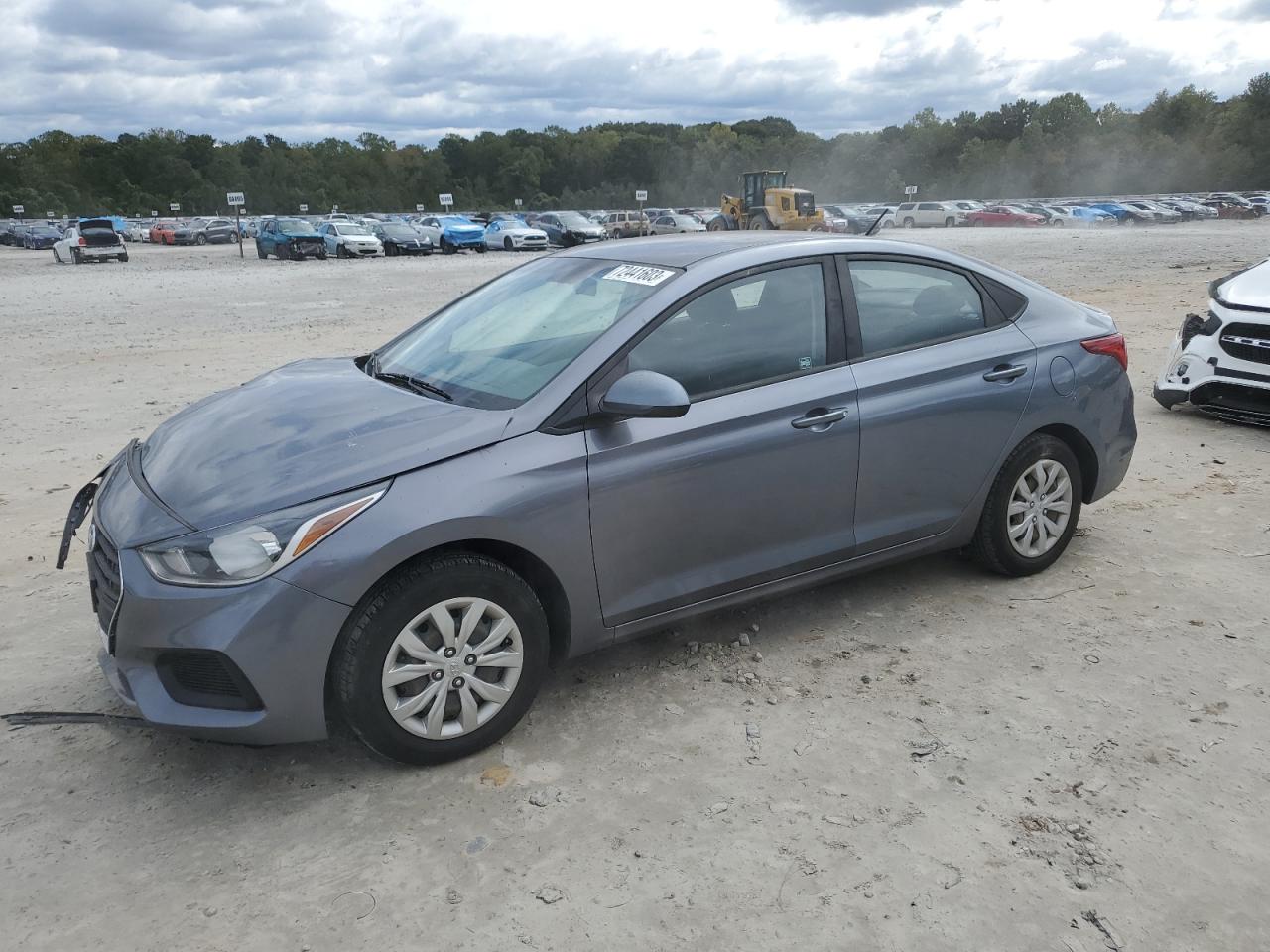 HYUNDAI ACCENT 2018 3kpc24a36je028238