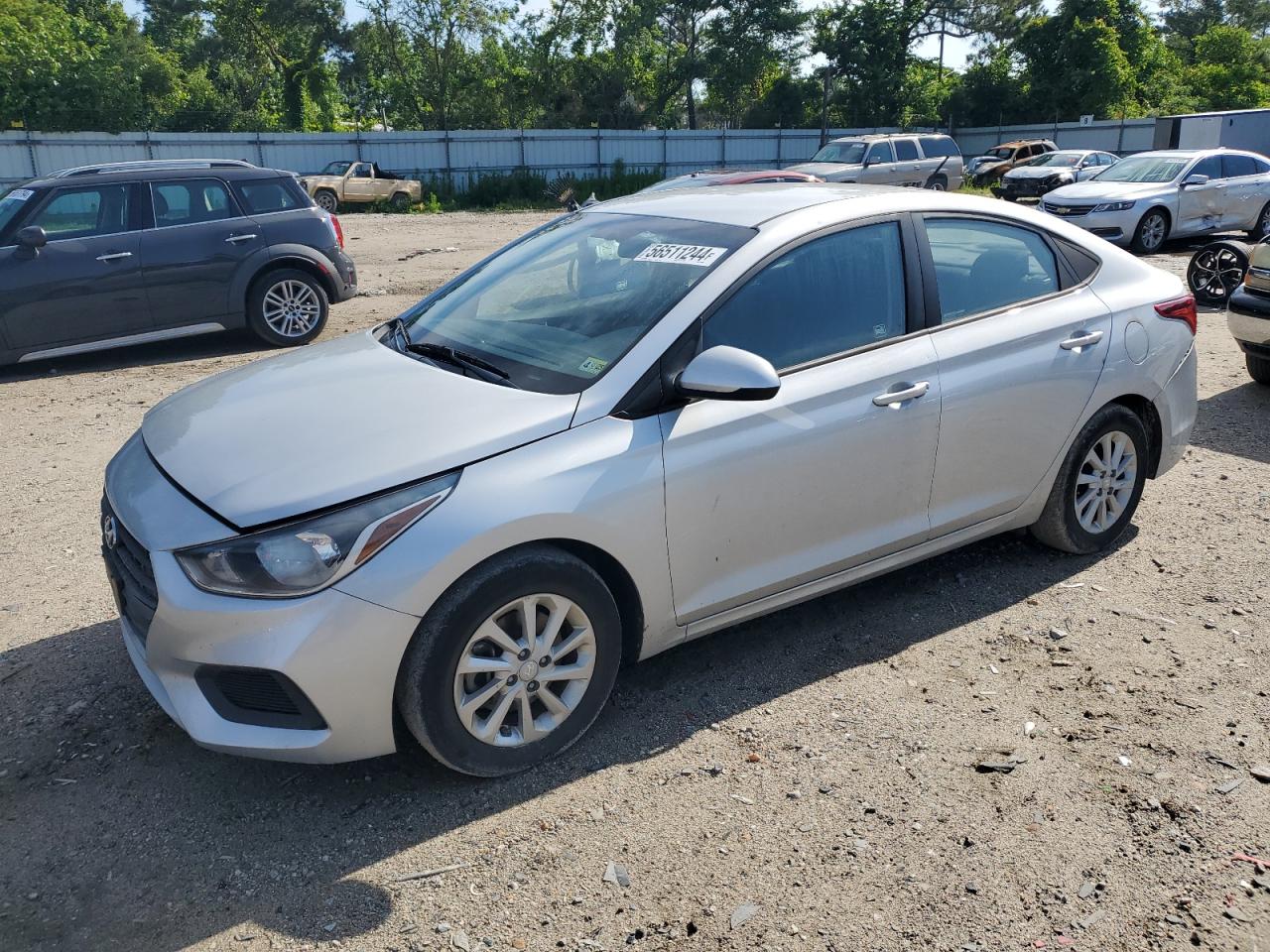 HYUNDAI ACCENT 2018 3kpc24a37je023162