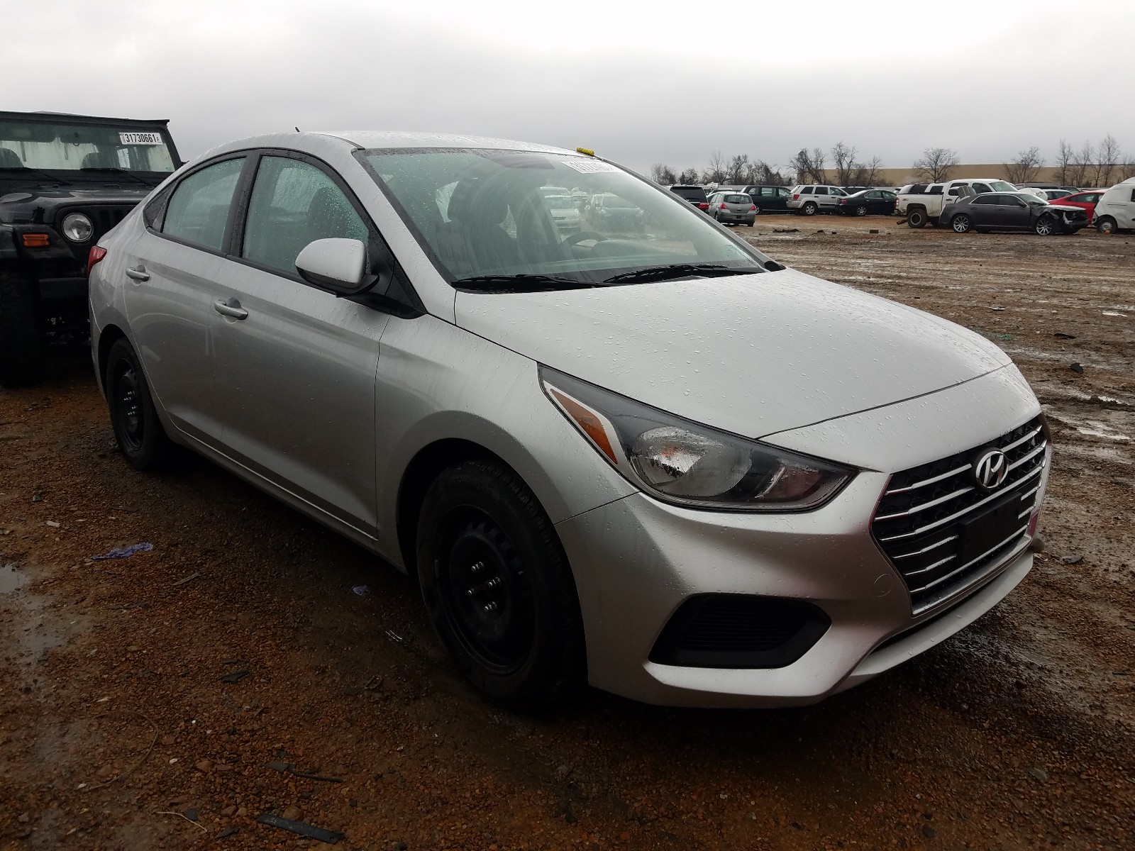 HYUNDAI ACCENT SE 2019 3kpc24a38ke066247