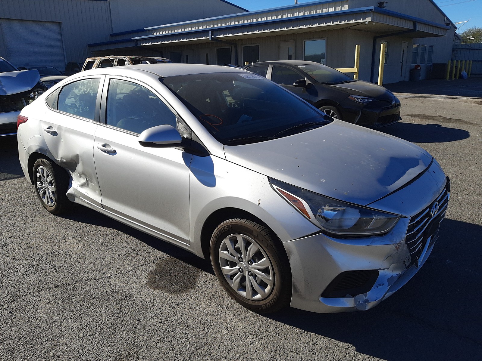 HYUNDAI ACCENT SE 2019 3kpc24a39ke040384