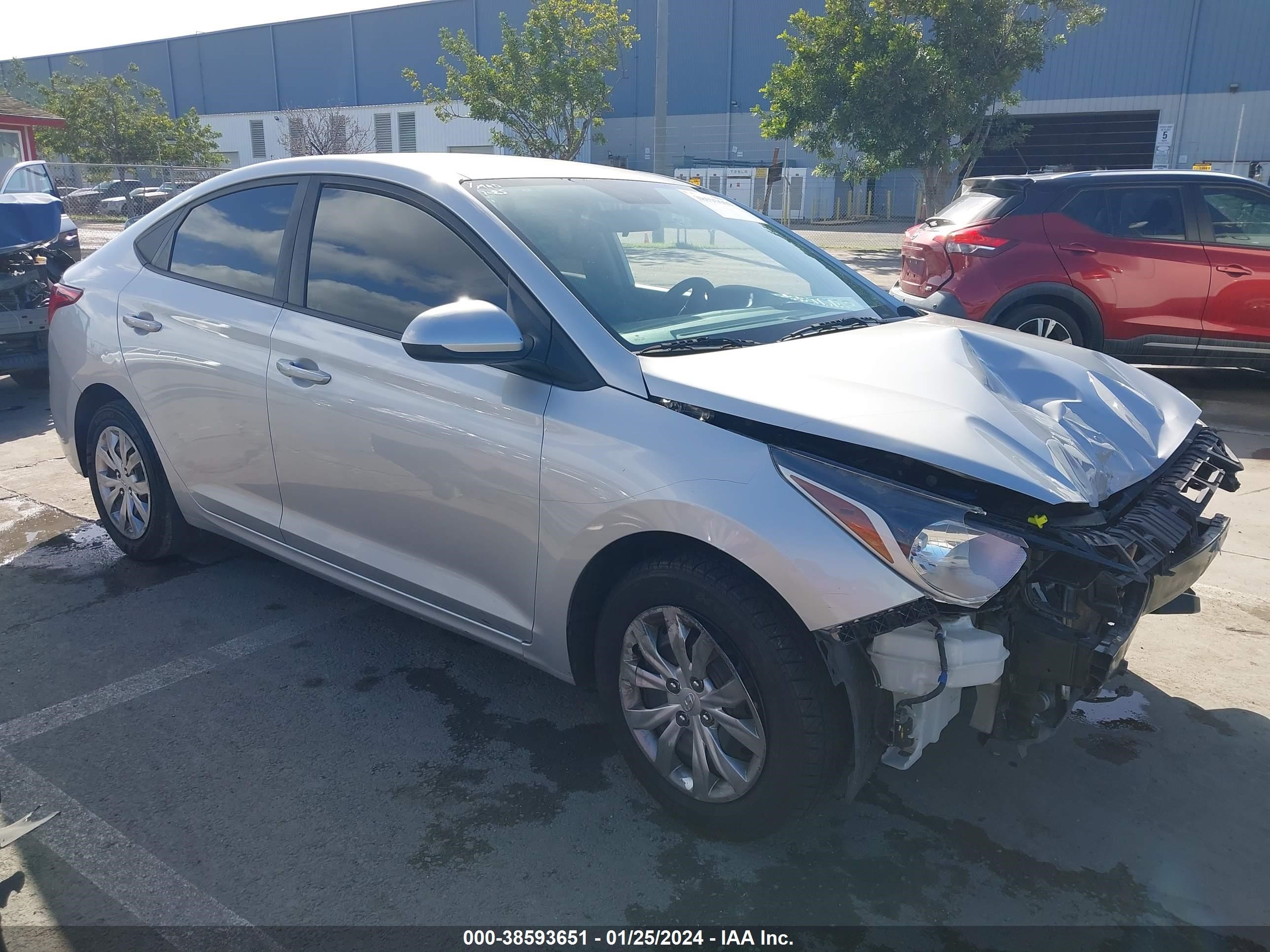 HYUNDAI ACCENT 2019 3kpc24a39ke042068