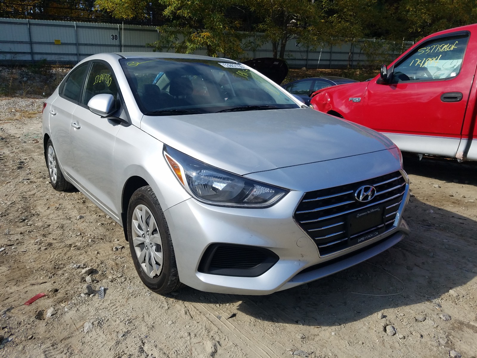 HYUNDAI ACCENT SE 2019 3kpc24a39ke065849