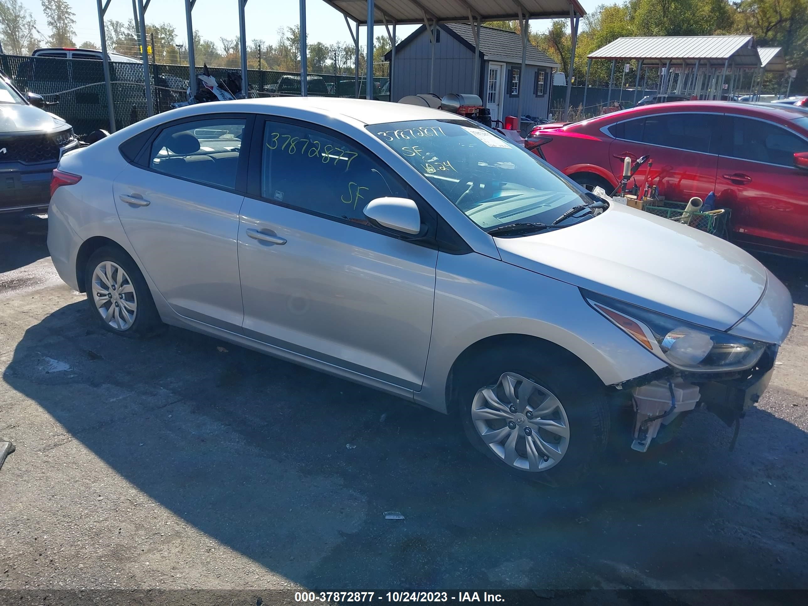 HYUNDAI ACCENT 2018 3kpc24a3xje017646