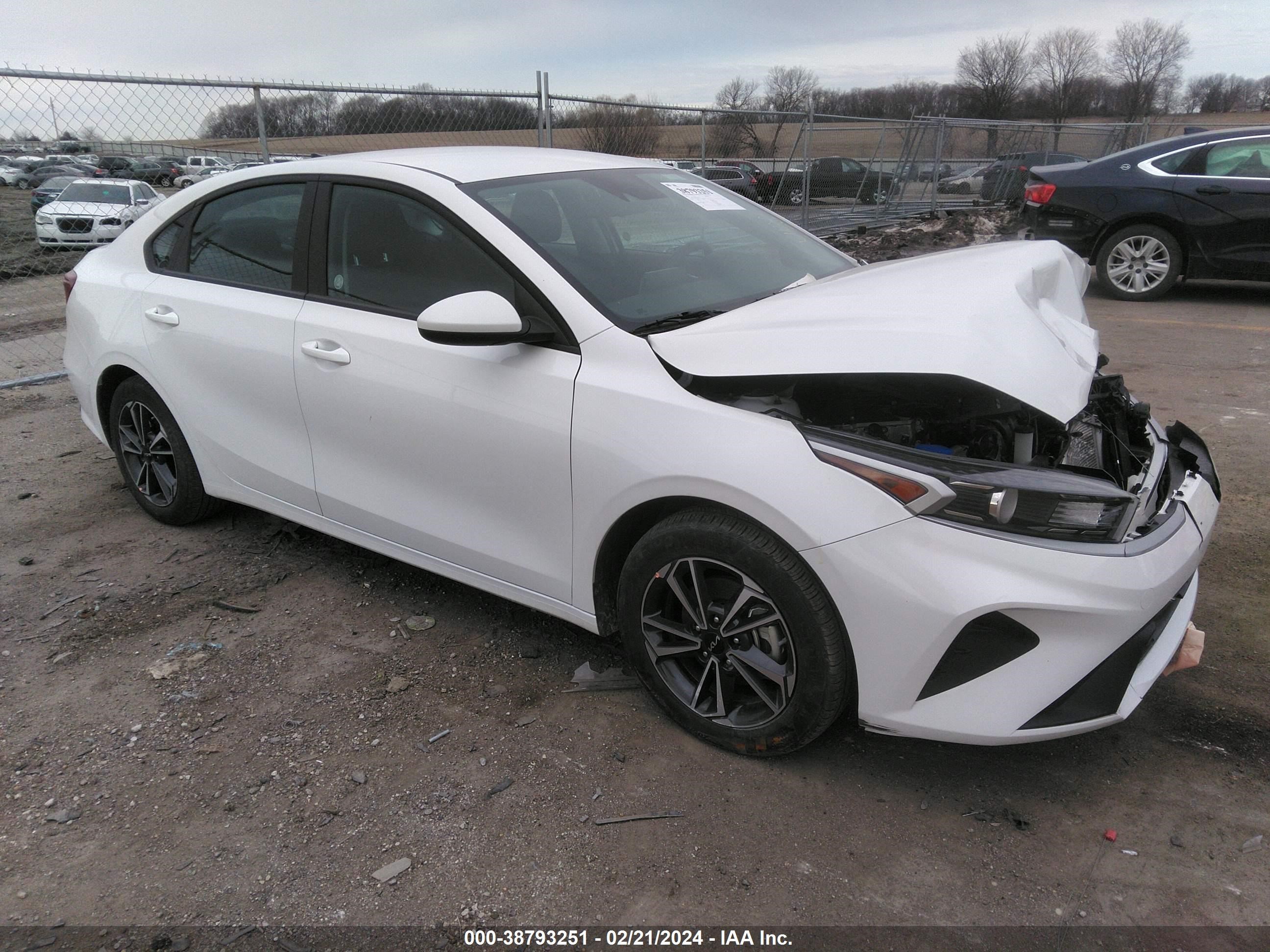 KIA FORTE 2023 3kpf24ad5pe611589