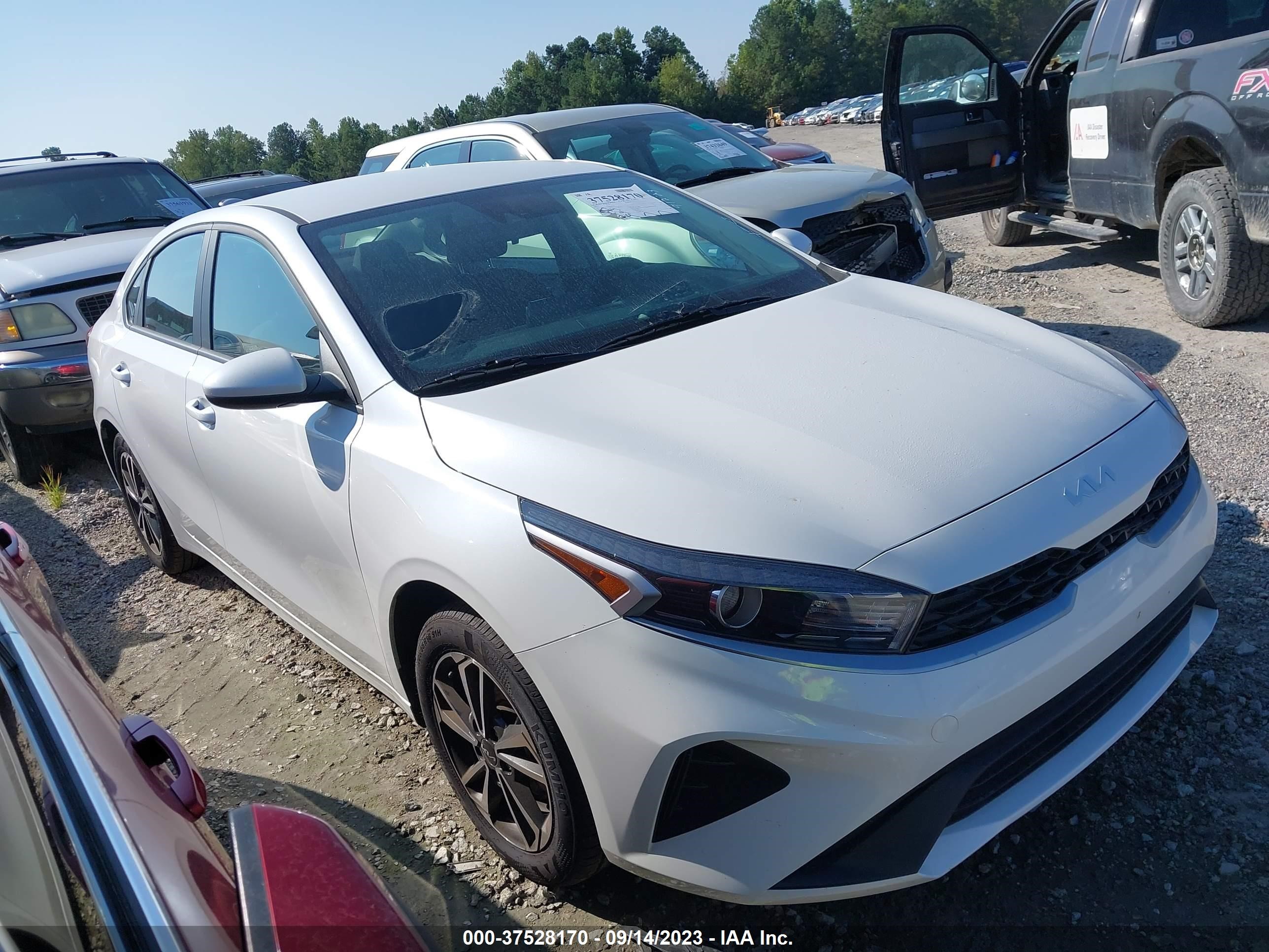 KIA FORTE 2023 3kpf24ad7pe619449