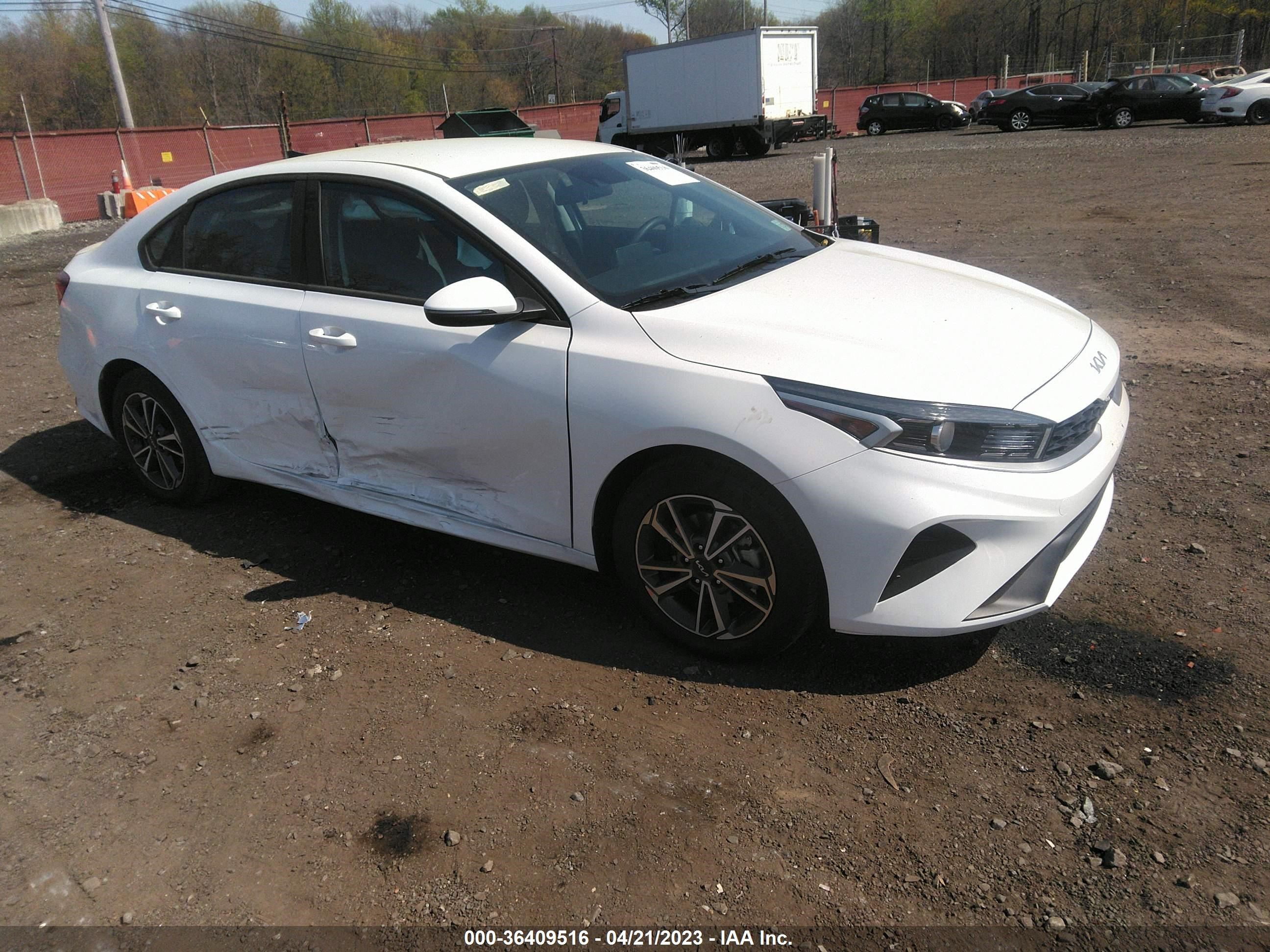 KIA FORTE 2023 3kpf24adxpe516025