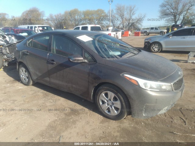 KIA FORTE 2017 3kpfk4a70he018332