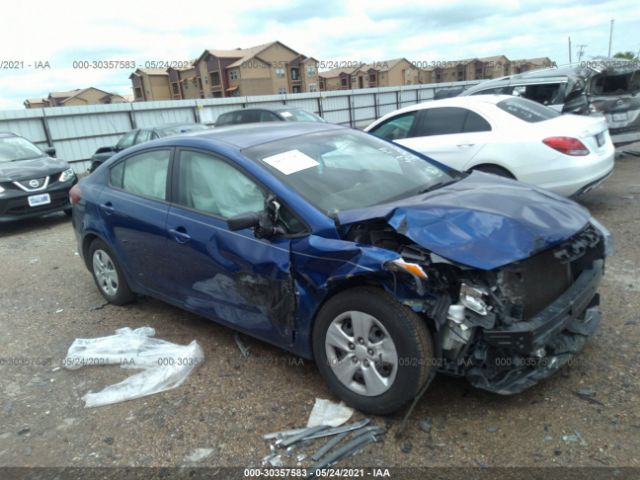 KIA FORTE 2017 3kpfk4a70he023675