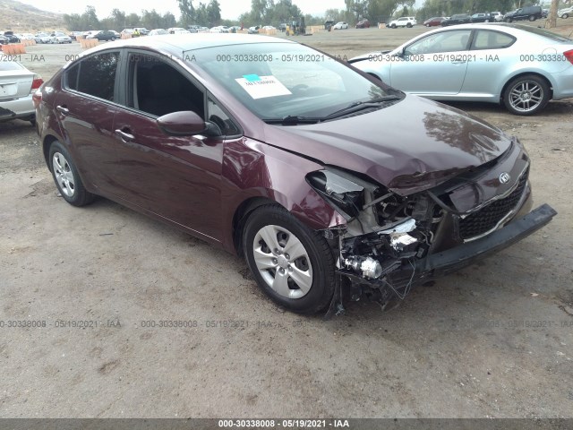 KIA FORTE 2017 3kpfk4a70he024678