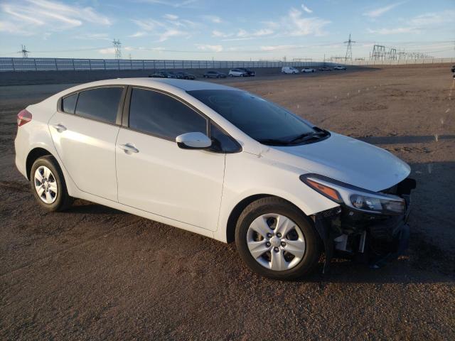 KIA FORTE LX 2017 3kpfk4a70he039262