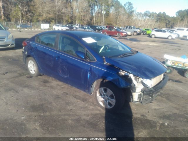 KIA FORTE 2017 3kpfk4a70he039682