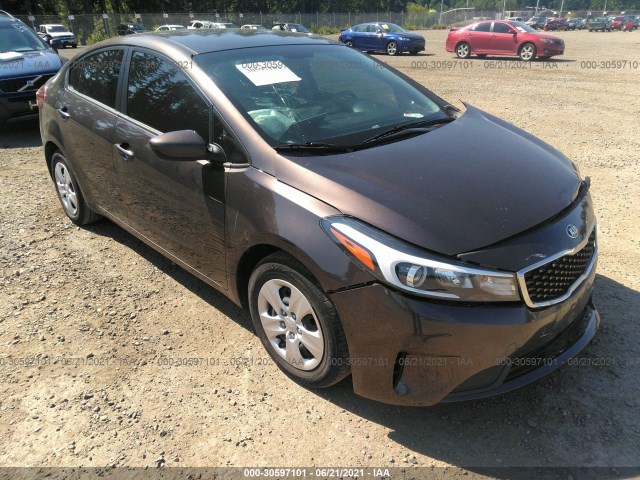 KIA FORTE 2017 3kpfk4a70he040394