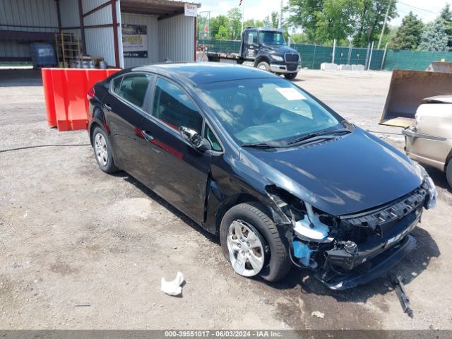 KIA FORTE 2017 3kpfk4a70he042436