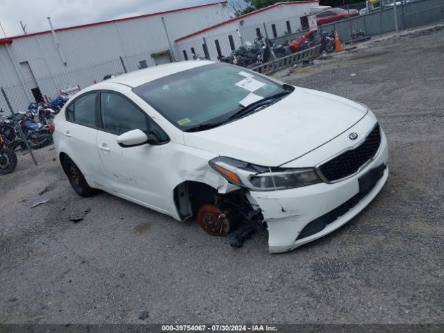 KIA FORTE 2017 3kpfk4a70he056286