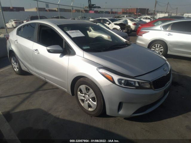 KIA FORTE 2017 3kpfk4a70he057907