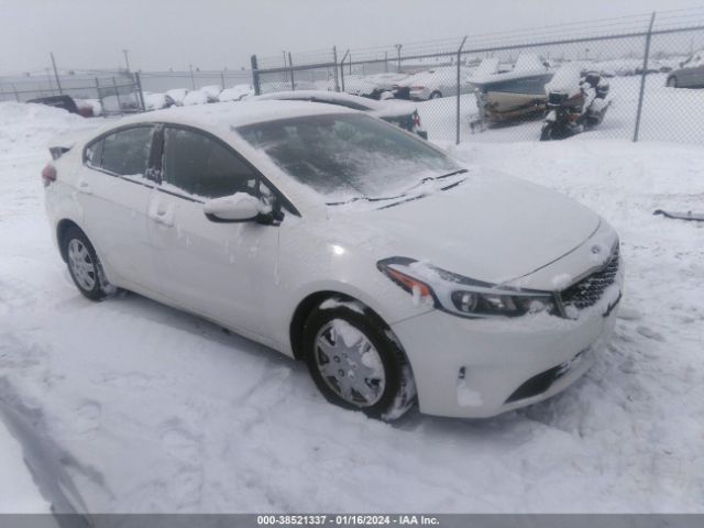 KIA FORTE 2017 3kpfk4a70he064047