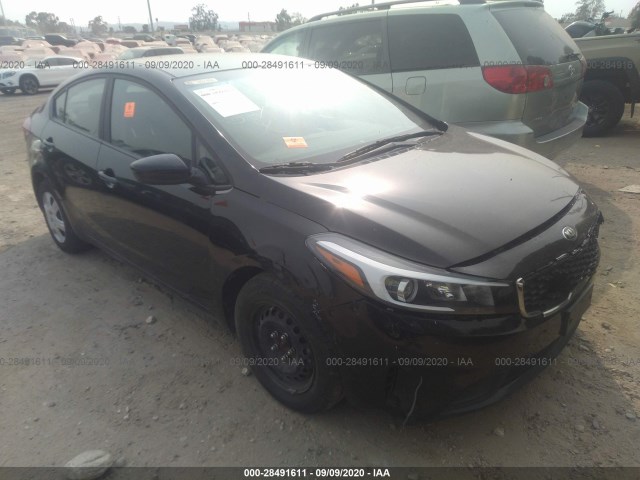 KIA FORTE 2017 3kpfk4a70he068096