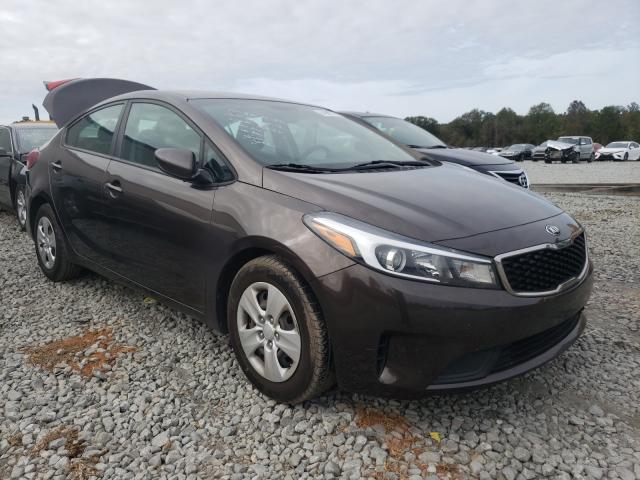 KIA FORTE LX 2017 3kpfk4a70he075324