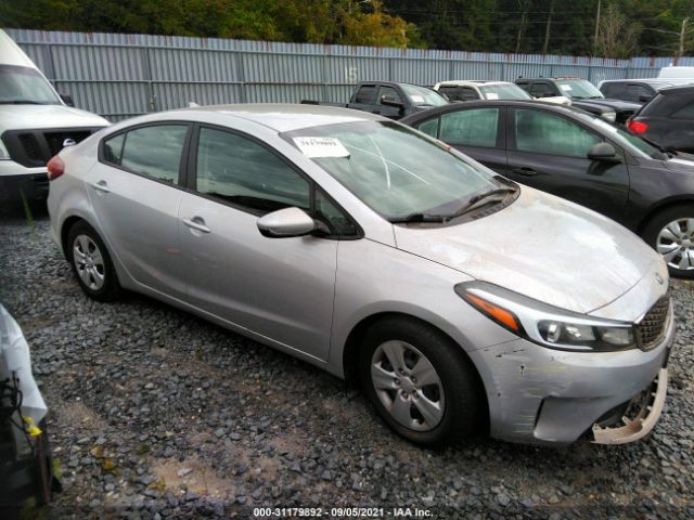 KIA FORTE 2017 3kpfk4a70he076571