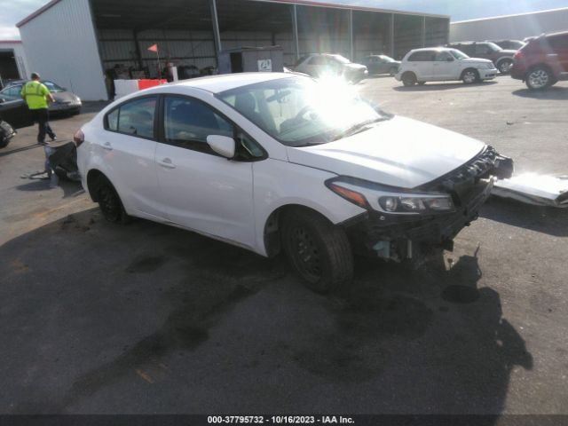 KIA FORTE 2017 3kpfk4a70he113599