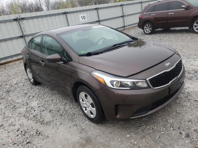 KIA FORTE LX 2017 3kpfk4a70he115028