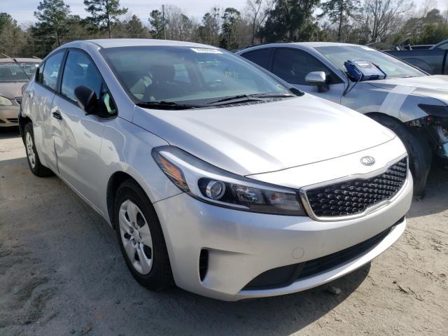 KIA FORTE LX 2017 3kpfk4a70he117975