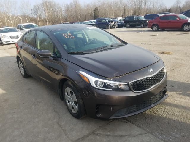 KIA FORTE LX 2017 3kpfk4a70he128703