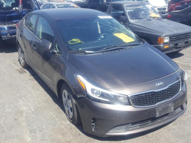 KIA FORTE LX 2017 3kpfk4a70he132606