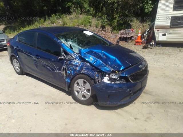 KIA FORTE 2017 3kpfk4a70he135294