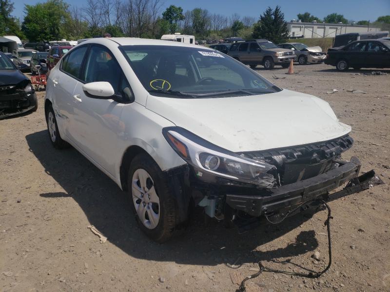 KIA FORTE LX 2017 3kpfk4a70he135750