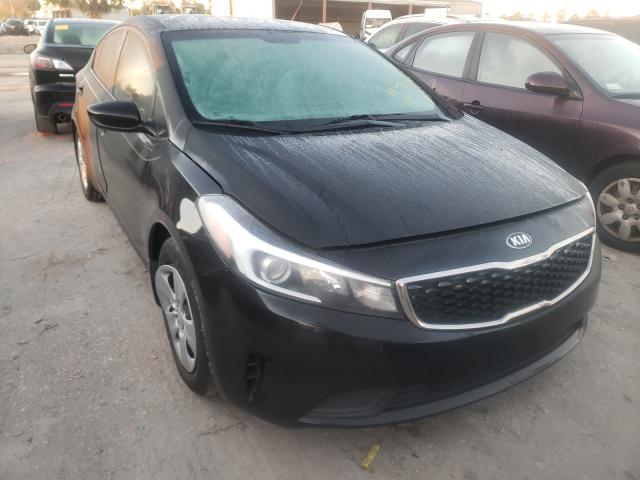 KIA FORTE LX 2017 3kpfk4a70he141080