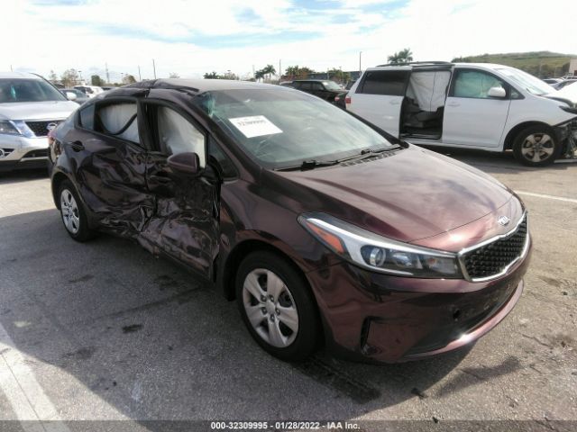 KIA FORTE 2017 3kpfk4a70he143296