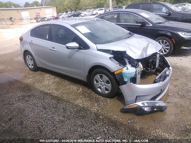 KIA FORTE 2017 3kpfk4a70he144819