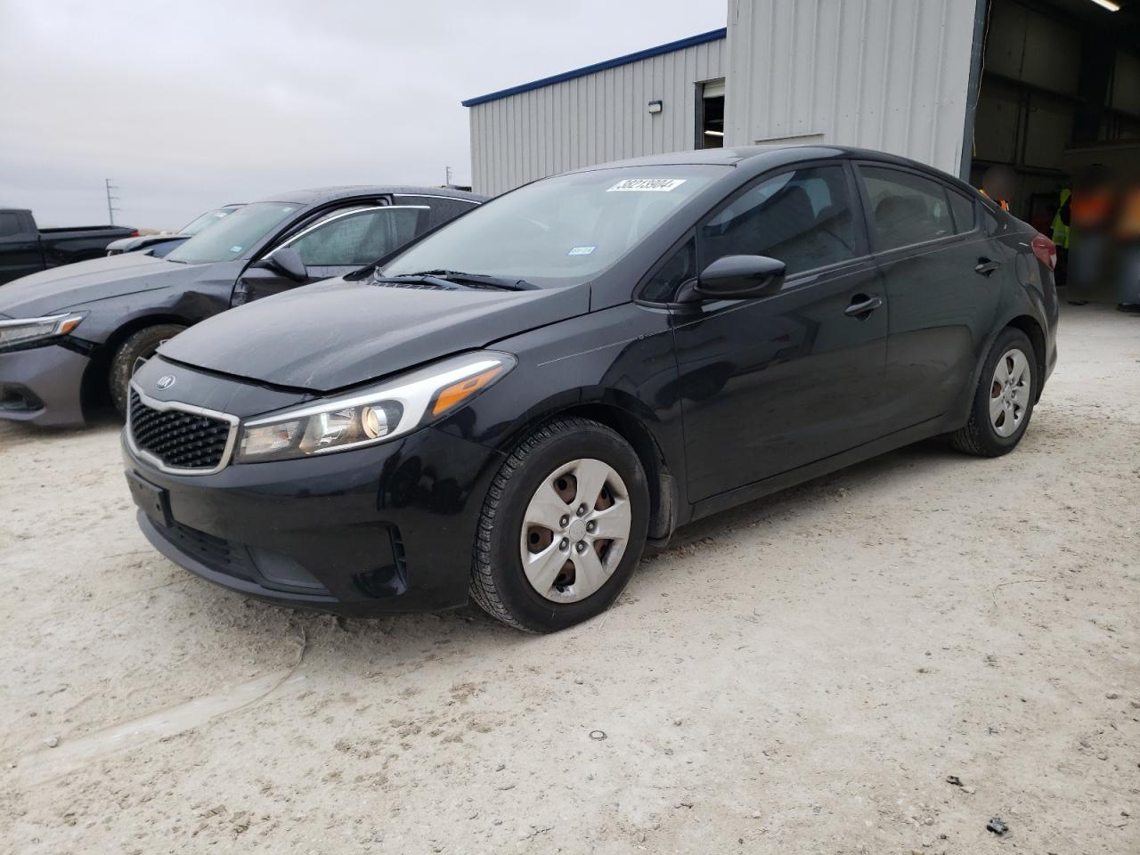 KIA FORTE 2017 3kpfk4a70he150913