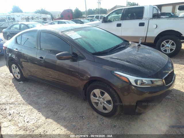 KIA FORTE 2017 3kpfk4a70he154105