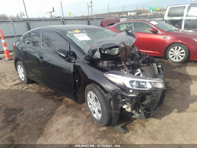 KIA FORTE 2017 3kpfk4a70he156338