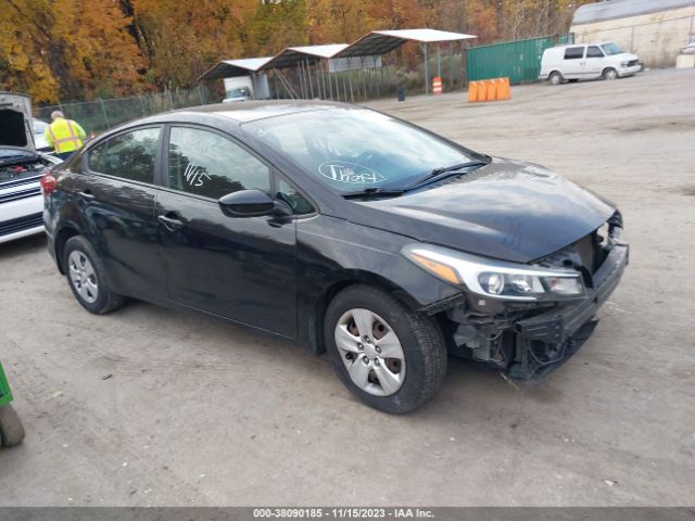 KIA FORTE 2018 3kpfk4a70je169810