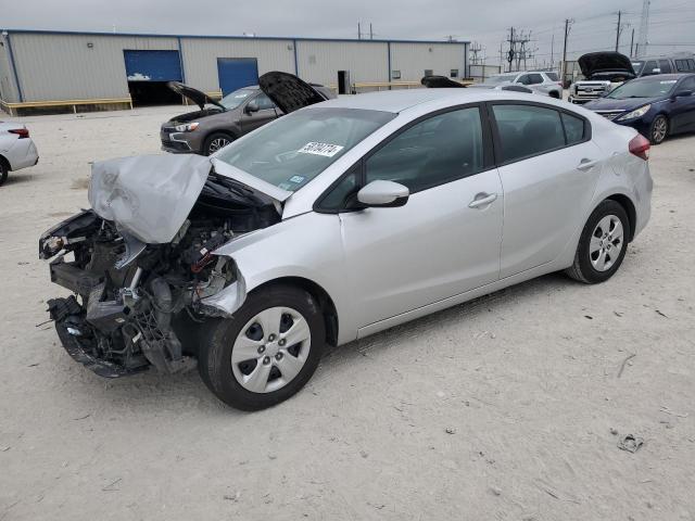 KIA FORTE LX 2018 3kpfk4a70je195887