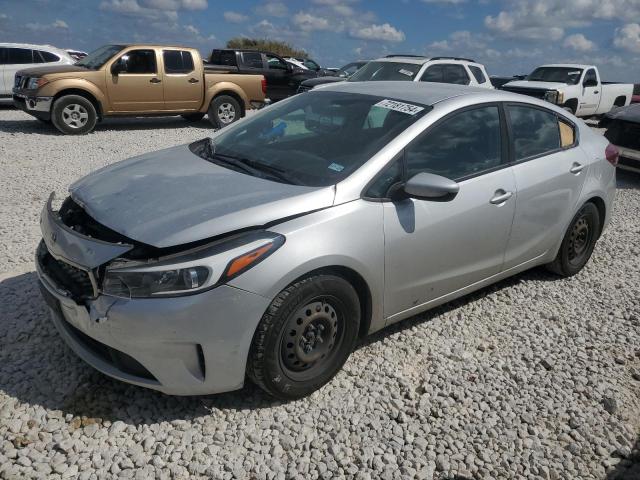 KIA FORTE LX 2018 3kpfk4a70je209643