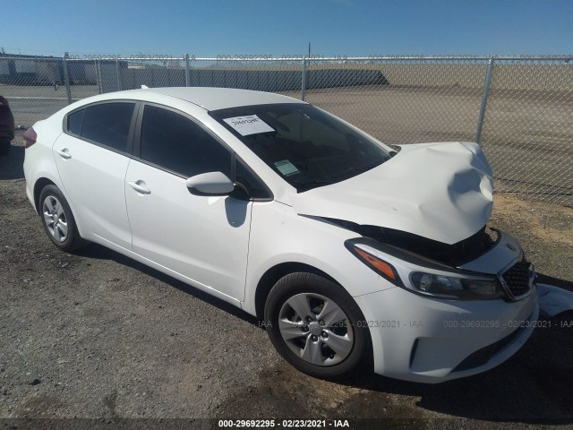 KIA FORTE 2018 3kpfk4a70je214437