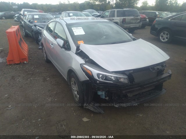 KIA FORTE 2018 3kpfk4a70je218861