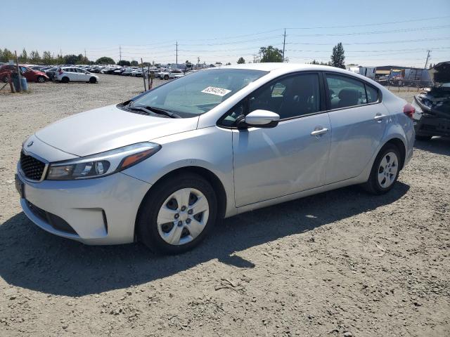 KIA FORTE LX 2018 3kpfk4a70je220335